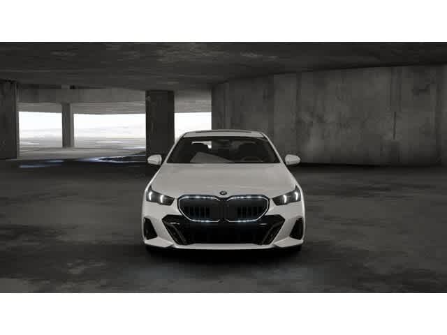Thumbnail: 2026 BMW 5 Series - 3