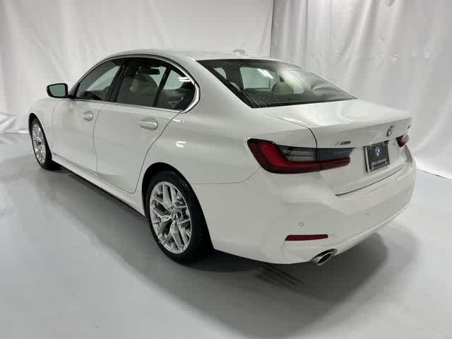 Thumbnail: 2025 BMW 3 Series - 12