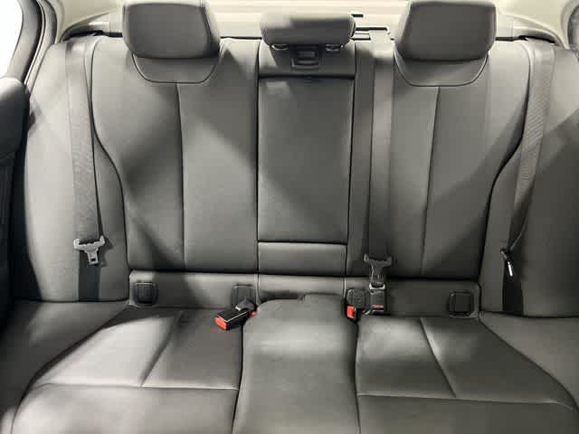 Thumbnail: 2015 BMW 3 Series - 22