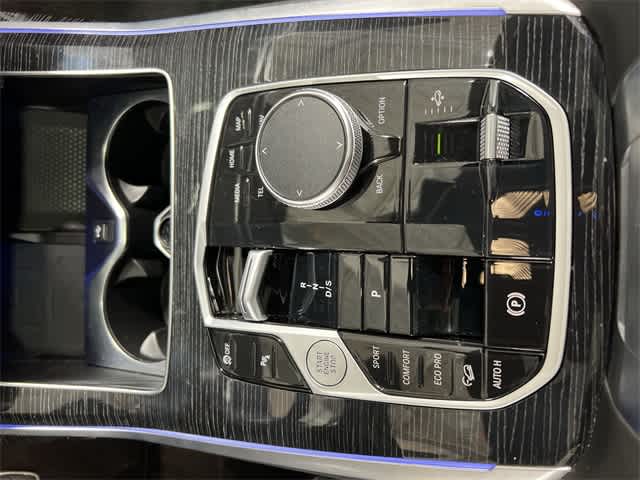 Thumbnail: 2024 BMW X7 - 30