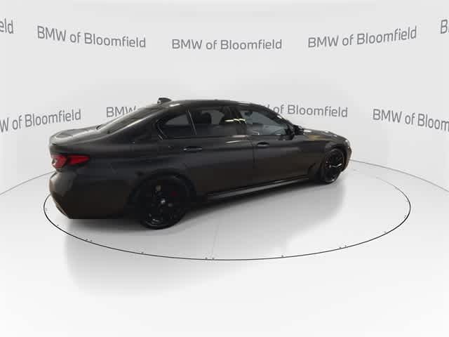 Thumbnail: 2023 BMW 5 Series - 8