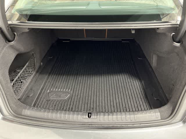 Thumbnail: 2019 Audi A6 - 32