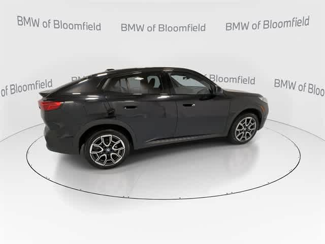 Thumbnail: 2025 BMW X2 - 8