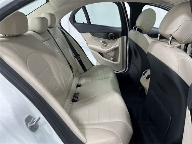 Thumbnail: 2016 Mercedes-Benz C-Class - 25