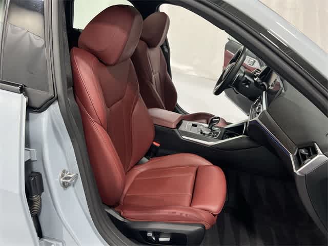 Thumbnail: 2023 BMW 4 Series - 26