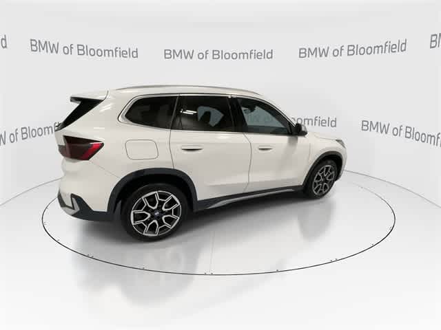 Thumbnail: 2024 BMW X1 - 8