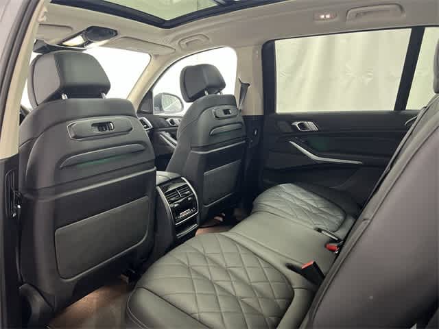 Thumbnail: 2024 BMW X7 - 24