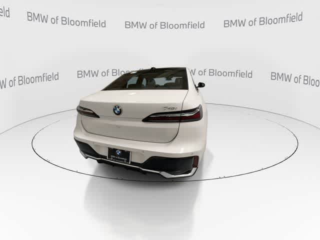 Thumbnail: 2023 BMW 7 Series - 7