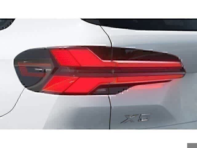 Thumbnail: 2026 BMW X5 - 8