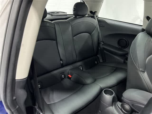 Thumbnail: 2020 MINI Cooper Hardtop - 24