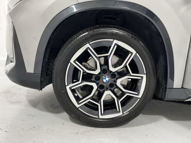 Thumbnail: 2025 BMW X1 - 18