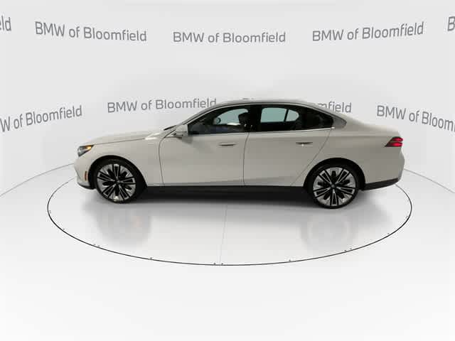 Thumbnail: 2025 BMW i5 - 5