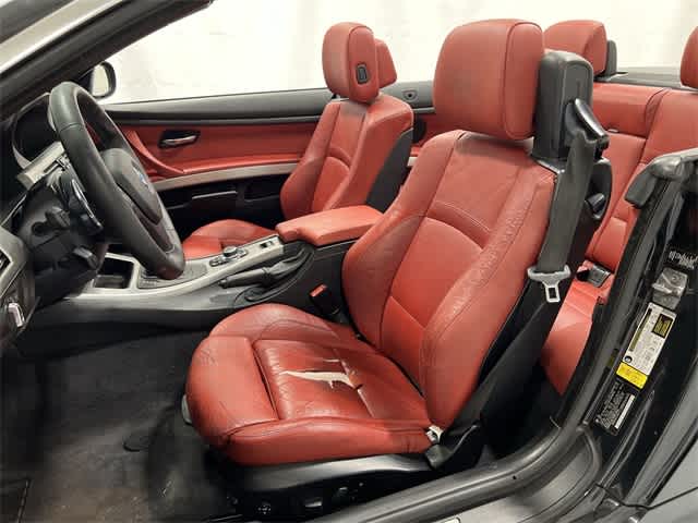 Thumbnail: 2011 BMW 3 Series - 22