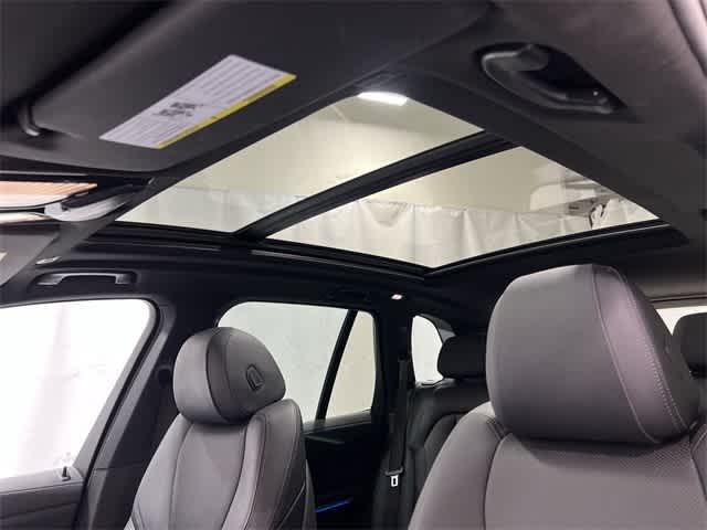 Thumbnail: 2022 BMW X5 - 23