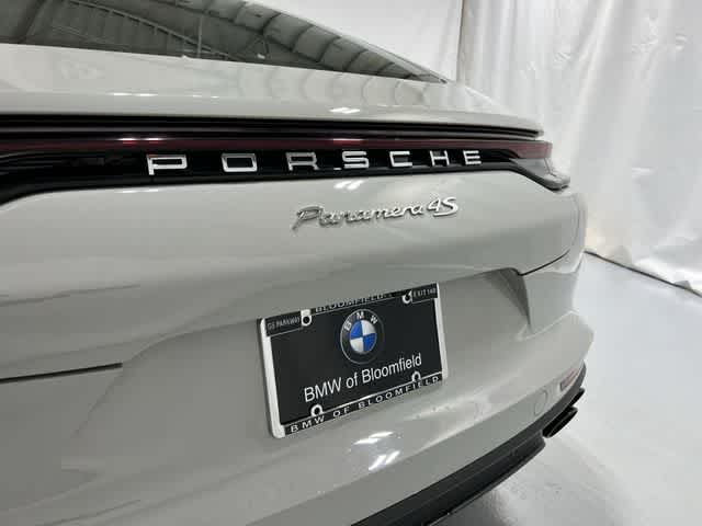 Thumbnail: 2022 Porsche Panamera - 17