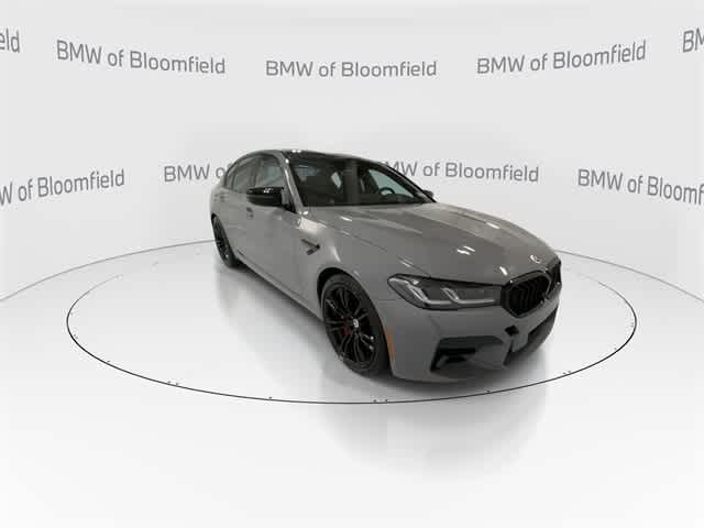 Thumbnail: 2023 BMW M5 - 2