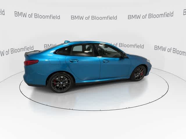 Thumbnail: 2024 BMW 2 Series - 8