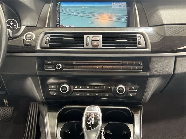 Thumbnail: 2016 BMW 5 Series - 28