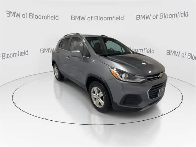 Thumbnail: 2019 Chevrolet Trax - 2