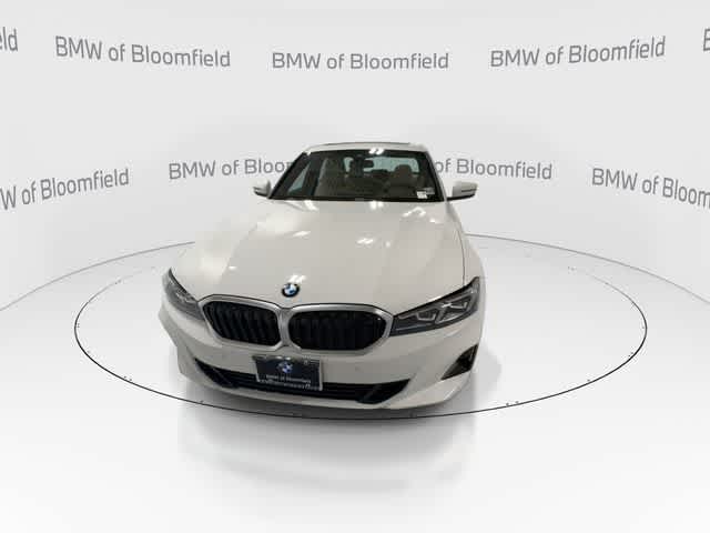 Thumbnail: 2025 BMW 3 Series - 3