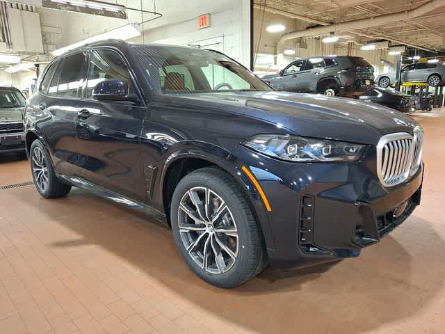 Thumbnail: 2026 BMW X5 - 3