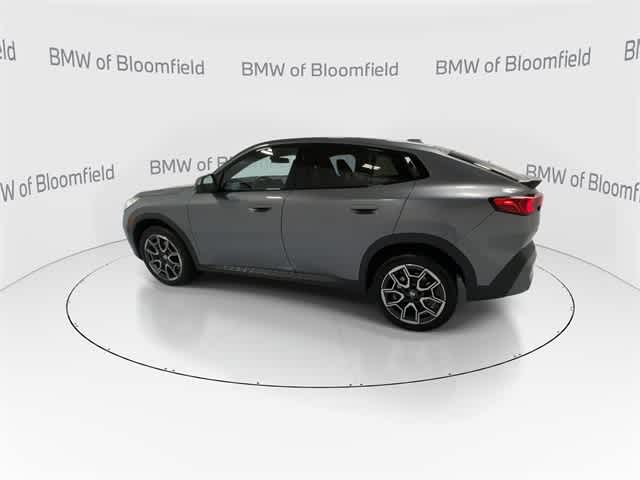 Thumbnail: 2025 BMW X2 - 5