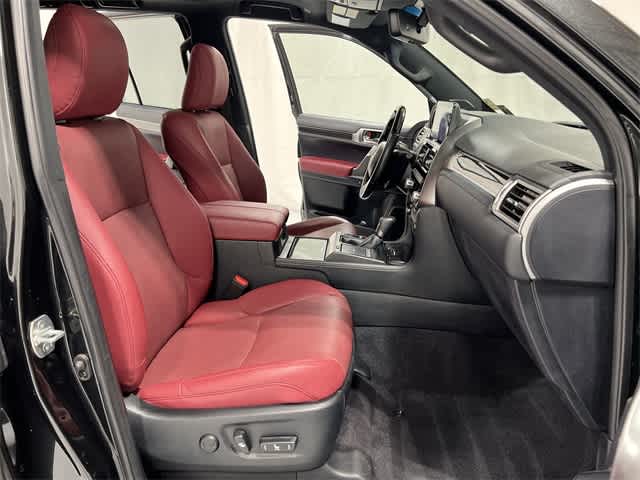 Thumbnail: 2023 Lexus GX - 26