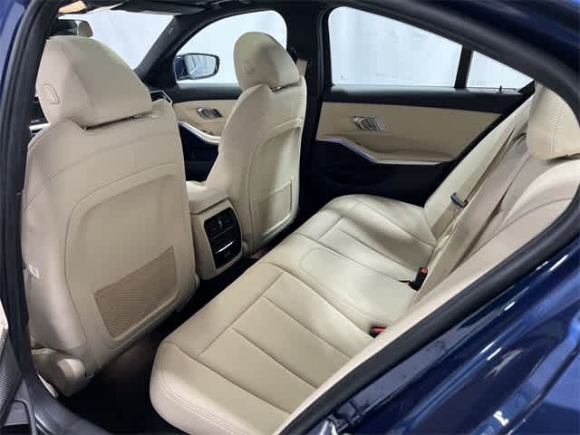 Thumbnail: 2021 BMW 3 Series - 24