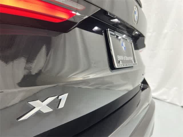 Thumbnail: 2025 BMW X1 - 17