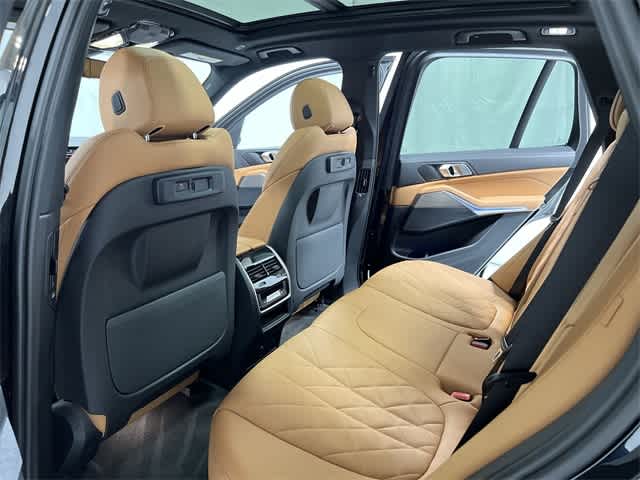 Thumbnail: 2023 BMW X5 - 24