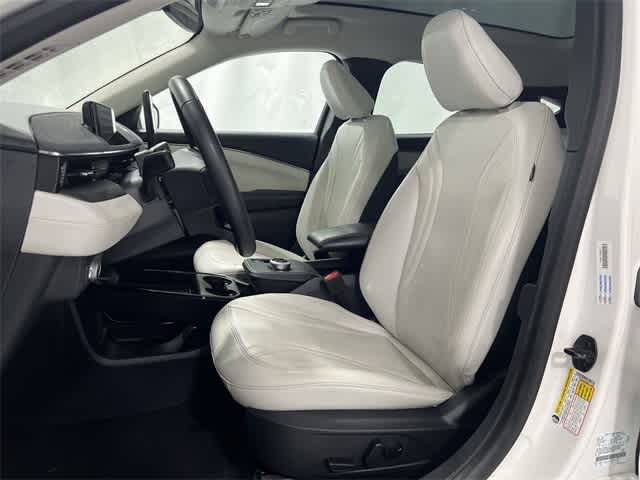 Thumbnail: 2022 Ford Mustang Mach-E - 21