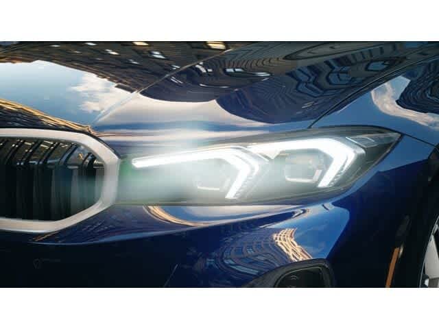 Thumbnail: 2026 BMW 3 Series - 6