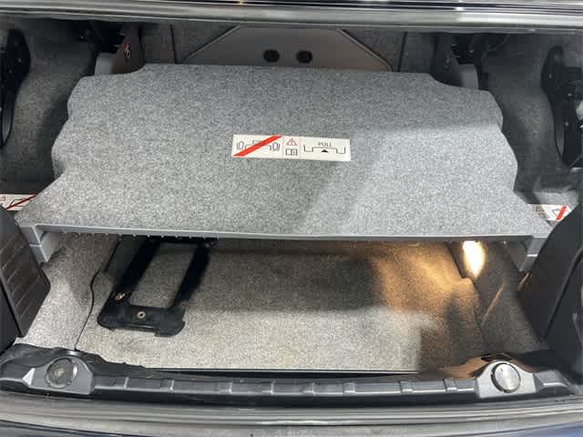 Thumbnail: 2011 BMW M3 - 32