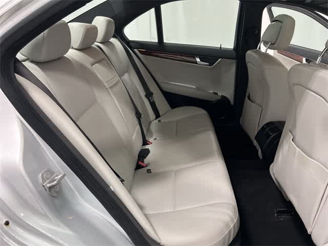 Thumbnail: 2010 Mercedes-Benz C-Class - 25