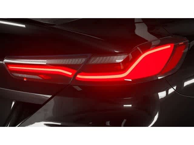 Thumbnail: 2025 BMW M8 - 8