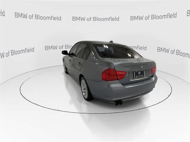 Thumbnail: 2011 BMW 3 Series - 6