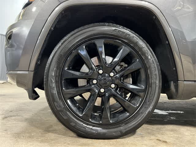 Thumbnail: 2021 Jeep Grand Cherokee - 19