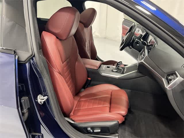 Thumbnail: 2022 BMW 4 Series - 26