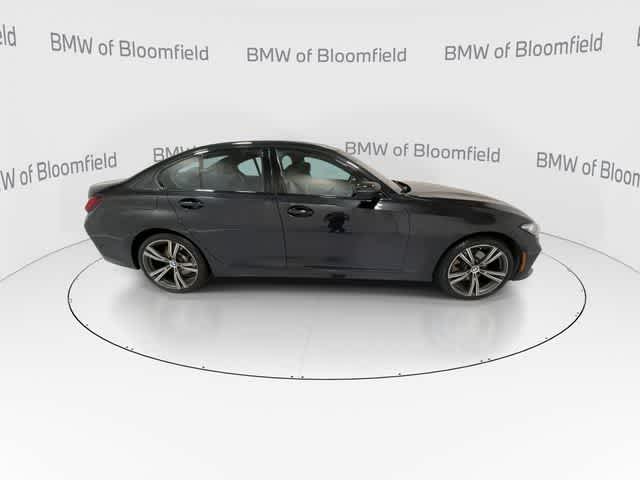 Thumbnail: 2023 BMW 3 Series - 9