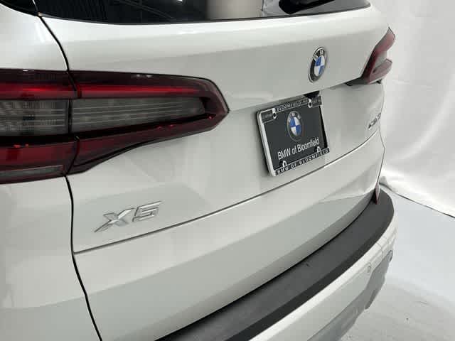 Thumbnail: 2023 BMW X5 - 17