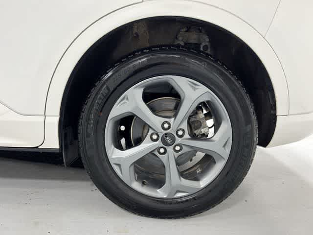 Thumbnail: 2023 Ford Escape - 18