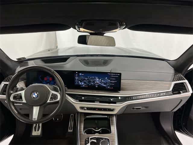 Thumbnail: 2023 BMW X7 - 20