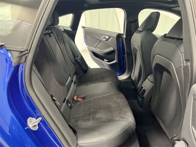 Thumbnail: 2025 BMW 2 Series - 25