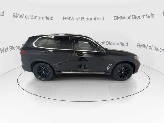 Thumbnail: 2022 BMW X5 - 9
