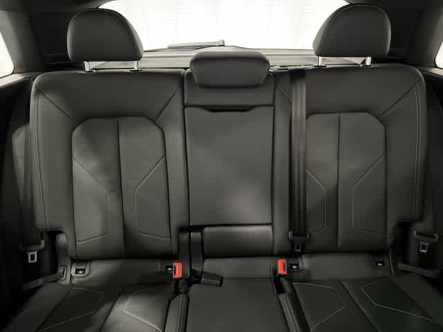 Thumbnail: 2020 Audi Q3 - 22