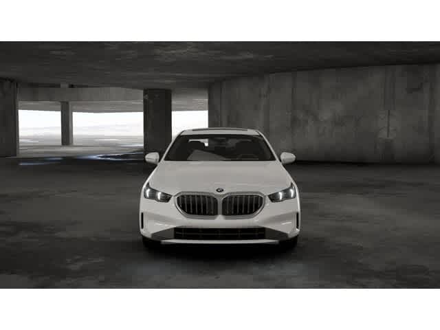 Thumbnail: 2026 BMW 5 Series - 3