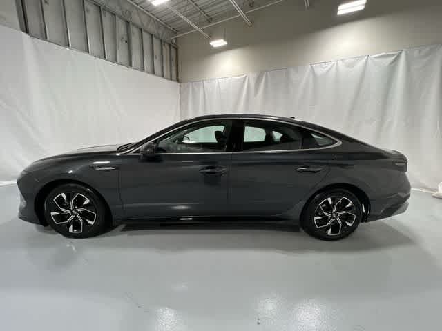 Thumbnail: 2025 Hyundai Sonata - 11