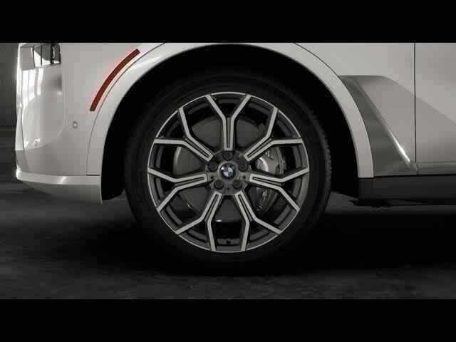 Thumbnail: 2025 BMW X7 - 7