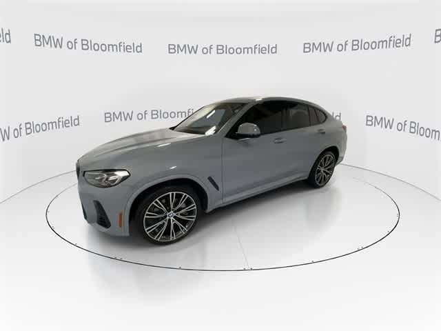 Thumbnail: 2022 BMW X4 - 4