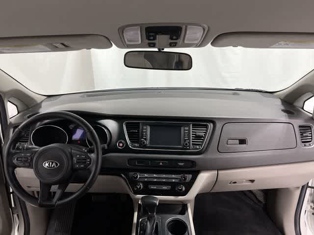 Thumbnail: 2017 Kia Sedona - 20